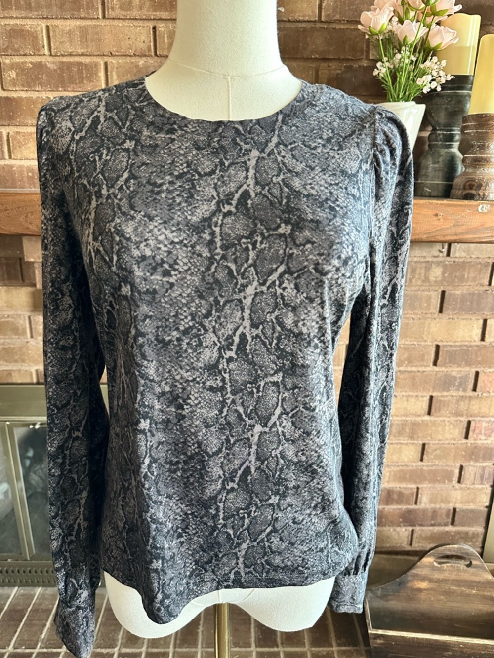 Rails Gray Snake-Print Long Sleeve Top with Subtle Puff Shoulder